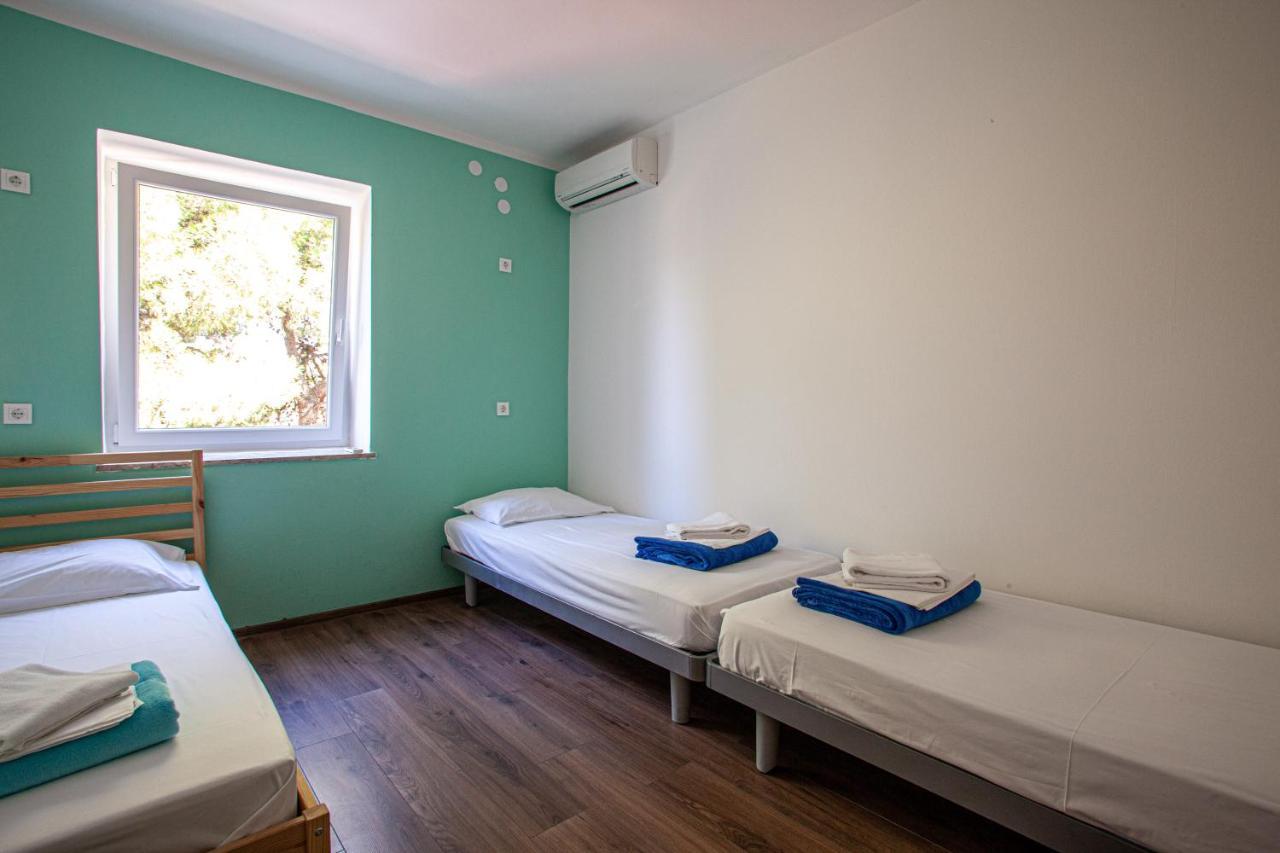 Hostel Trobenta In Oblak Portoroz Ngoại thất bức ảnh