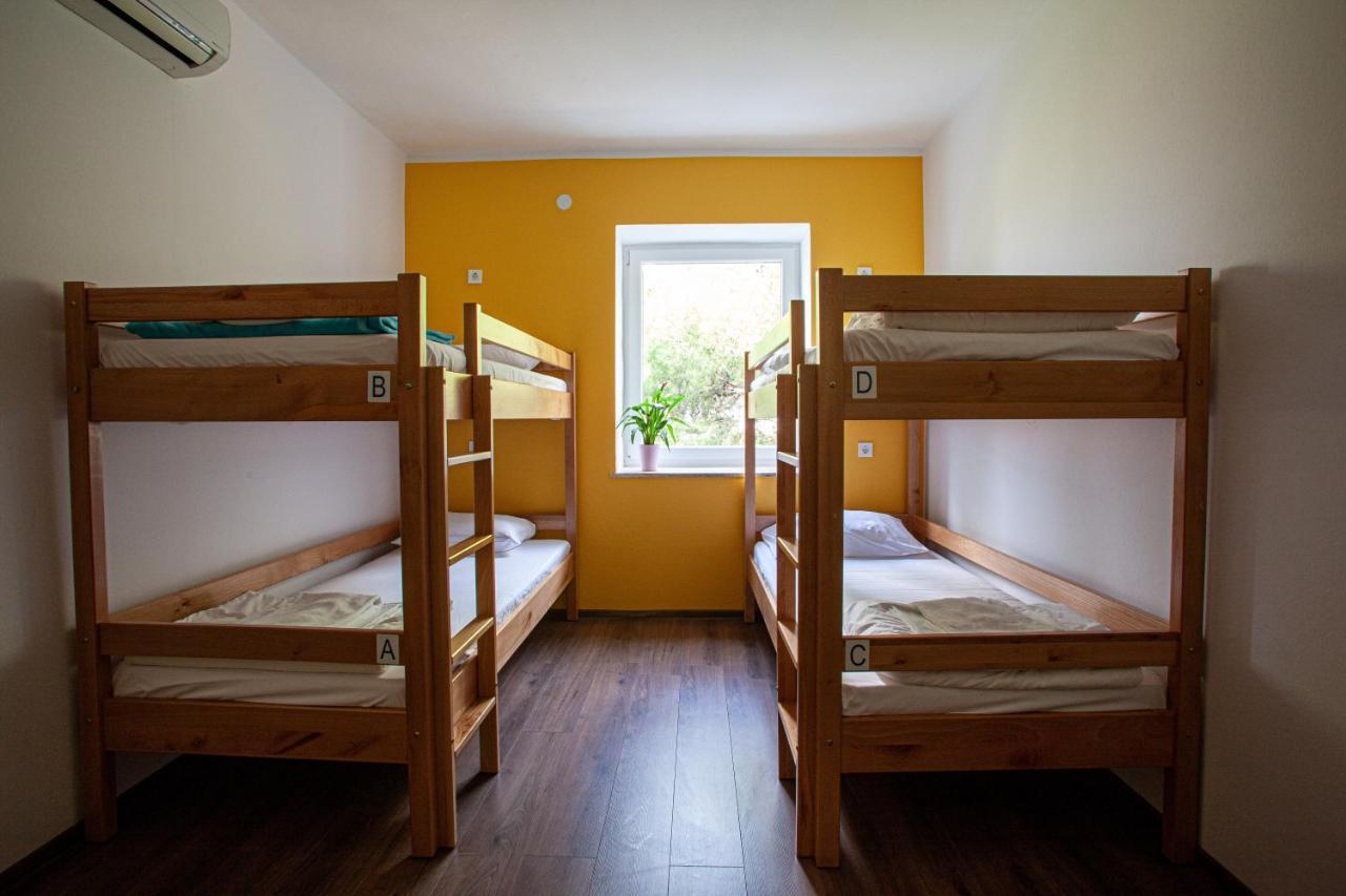 Hostel Trobenta In Oblak Portoroz Ngoại thất bức ảnh